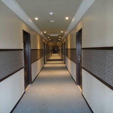 Galaxy Hotel Simpang Ampat  Extérieur photo