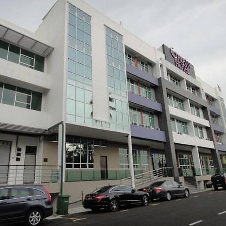 Galaxy Hotel Simpang Ampat  Extérieur photo