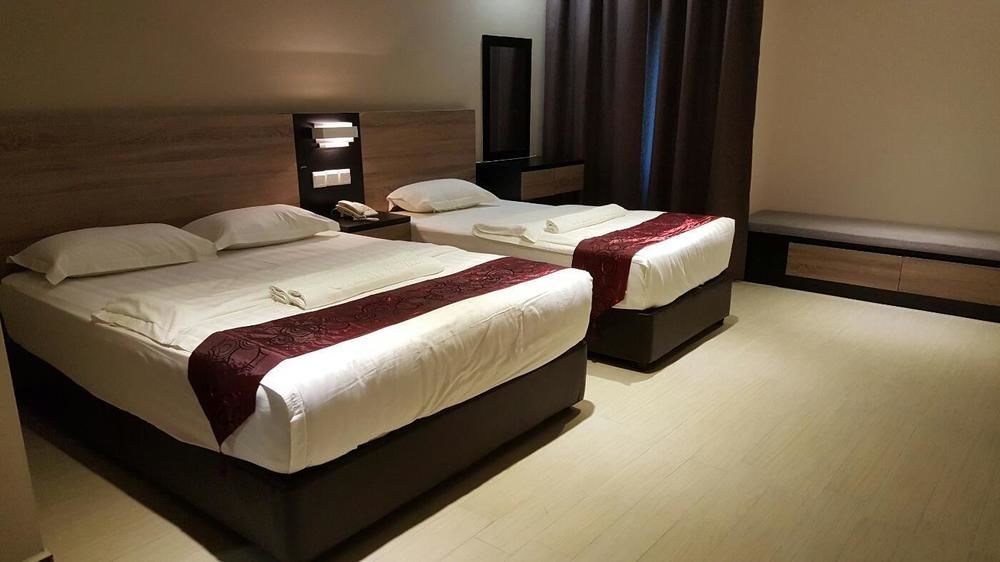 Galaxy Hotel Simpang Ampat  Extérieur photo