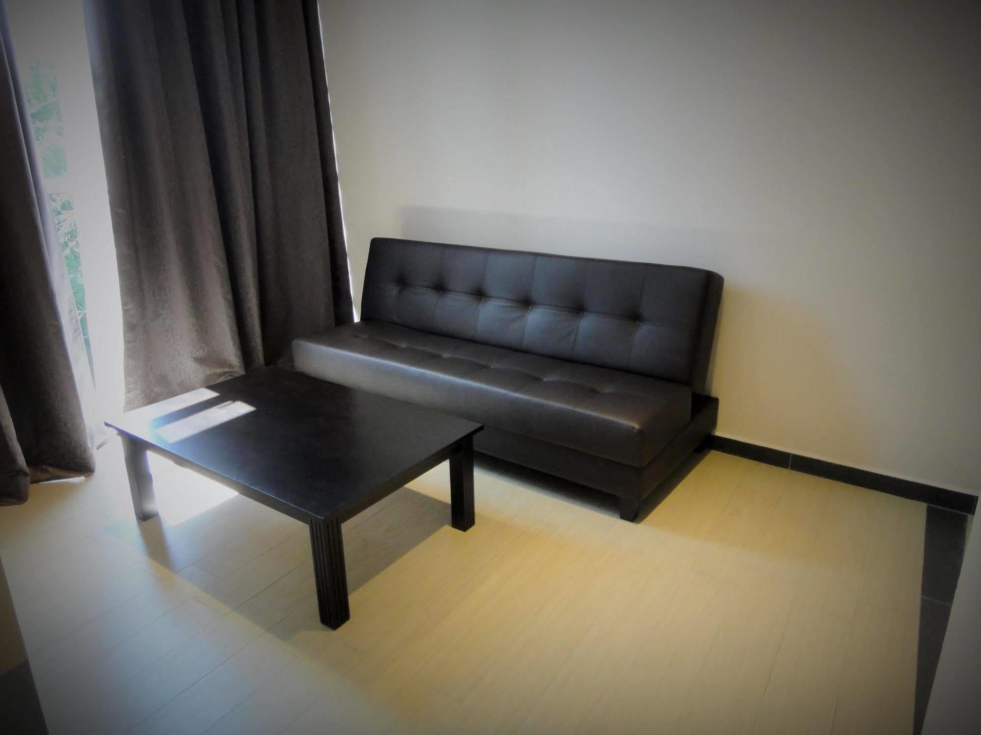 Galaxy Hotel Simpang Ampat  Extérieur photo